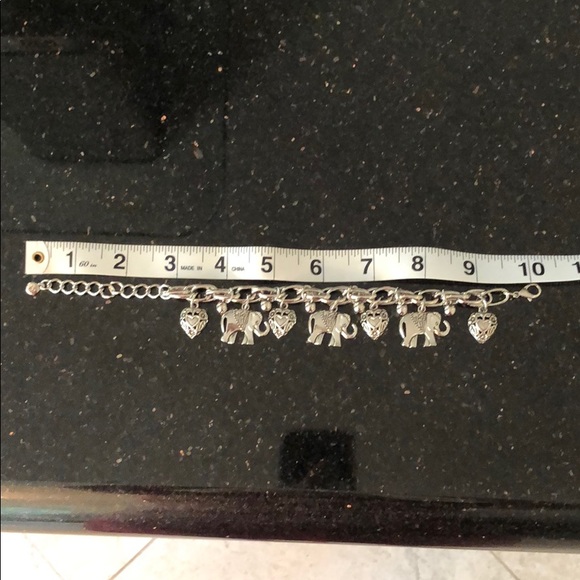 Adorable elephant & heart anklet - Picture 5 of 5